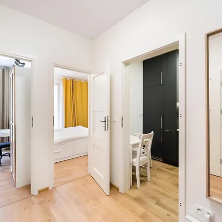 Sluzewiec Imperial Apartment *